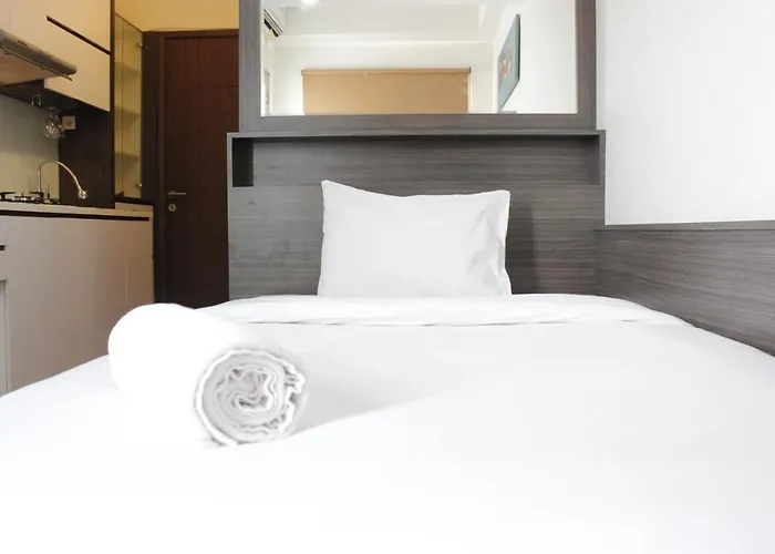 Convenient Studio Apartment At Harvard Jatinangor By Travelio